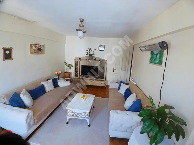 ÇAĞLAYANDA ÇARŞIYA MERKEZE COK YAKIN 3.KAT 2+1 SATILIK DAİRE