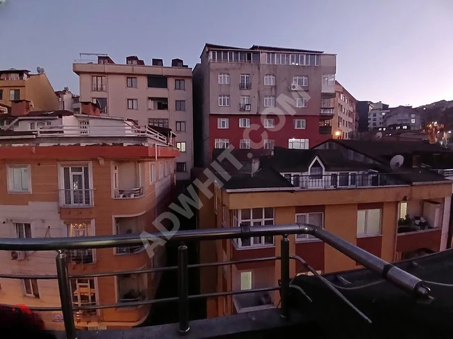 ÇAĞLAYANDA 1+1 TERASLI 4.KAT CATI KATI KIRALIK DAIRE
