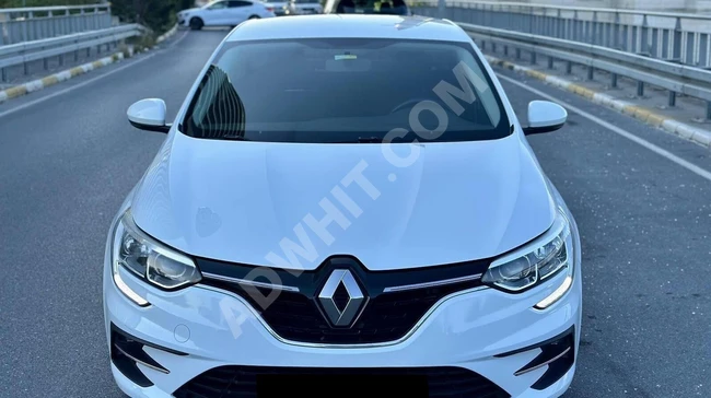 KARATAŞ MOTORS'TAN 2021 MODEL 1.5 BLUEDCİ MEGANE (TESLA+KAMERA).
