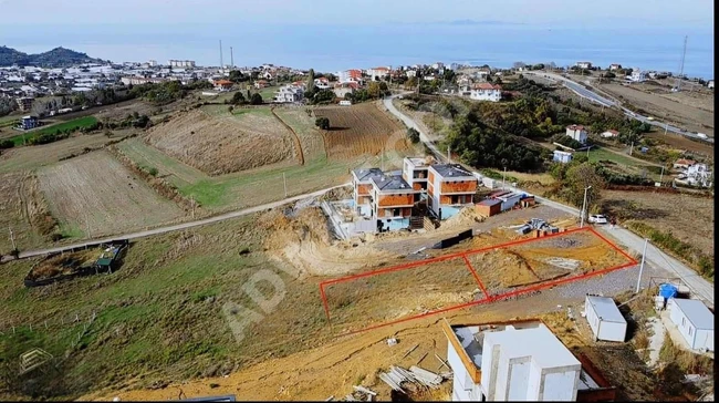 Long'tan satılık villa arsası