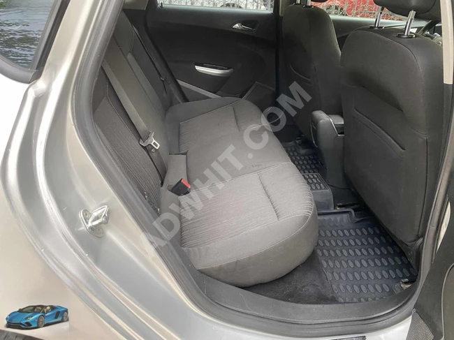 سيارة OPEL ASTRA J 1.3 موديل 2012 - ديزل - بقوة 95 حصان - الشكل الجديد -