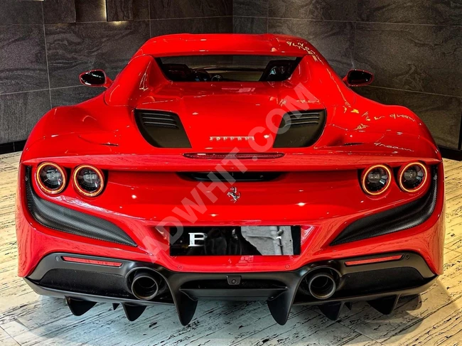 سيارة FERRARİ موديل 2023 الوحيدة في تركيا - F8 سبايدر كاربون/رافع/سيراميك
