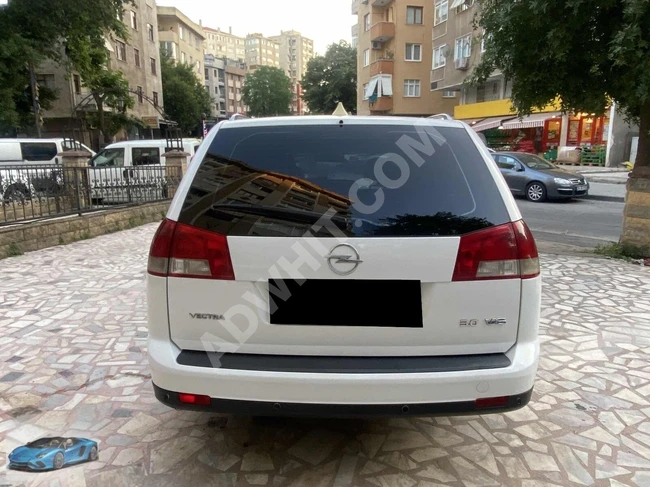 سيارة OPEL VECTRA 3.0 CDTI موديل 2008 أوتوماتيك CDTI - V6 - بقوة 184 حصان - بمسافة 226 ألف كم