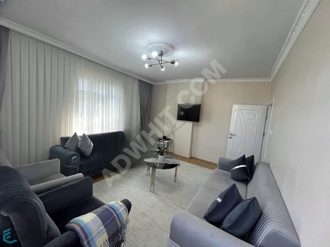 Apartment for sale with no fees, area of 100 square meters, 2+1, middle floor.