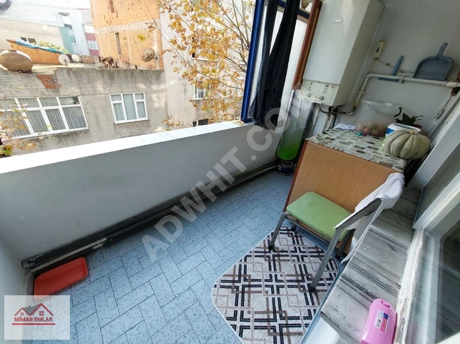 شقة واسعة ومشرقة 2+1، بمساحة 90 متر مربع، الطابق الثالث في İKİTELLİ بموقع مركزي،