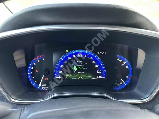 2022 Model Toyota Corolla 1.8 Hybrit Dream Servis Bakımlı EMSALS