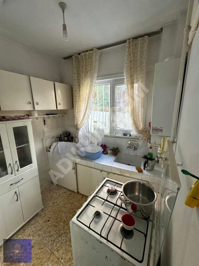 Spacious 3+1 apartment, 4 minutes away from MARMARAY