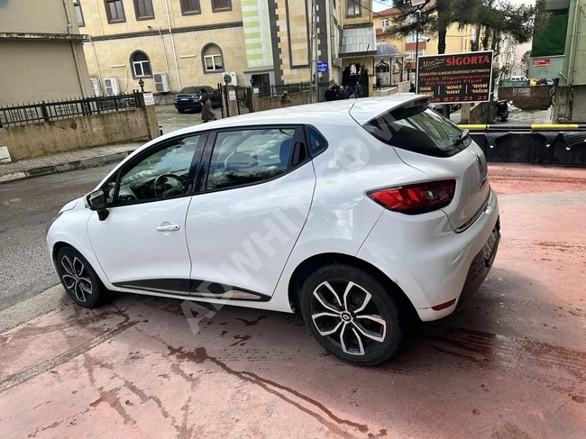 سيارة للايجار  Peugeot 308 GOLF7.5 أوتوماتيك