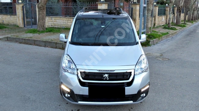ZORLU AUTO PEUGEOT PARTNER 1.6 BlueHDİ ZENİTH CAM TAVANLI