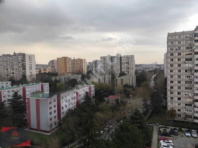 شقة 3+1 مجددة للبيع في موقع ممتاز فيATAKÖY 9.KISIM