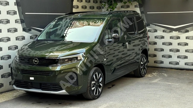 ORAS'DAN 2025 MODEL OPEL COMBO ULTİMATE CAM TAVAN %20 FATURALI