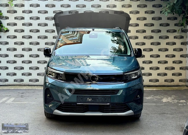 ORAS'DAN 2025 MODEL OPEL COMBO ULTİMATE CAM TAVAN %20 FATURALI