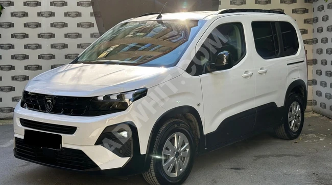 ORAS'DAN 2024 MODEL PEUGEOT RİFTER ALLURE YENİ KASA