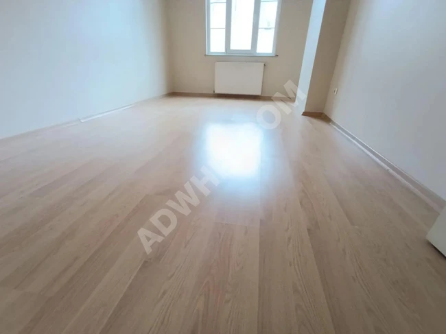 Pendik Güzelyalı"da Satılık Yol Üstü E-5 Yakın Merkezi Kredili 3+1 125m2 Daire