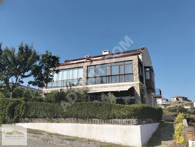 ADEN SİTESİNDE MÜSTAKİL BAHÇELİ EŞYALI LÜKS 2+1 DAİRE!!!