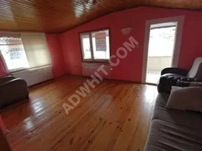 Pendik Kaynarcada Satılık E-5 Yakın Hissesi Büyük 4+1 Ters 91m2 Hisseli E-5 Yakın