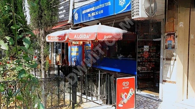MERTER METE SOKAK'TA FAAL TEKEL ŞARKÜTERİ DÜKKANI MÜLKÜ SATILIK