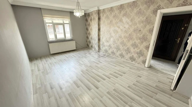 GÜNEY EMLAK'TAN SATILIK 2+1 95M2 BALKONLU DAİRE