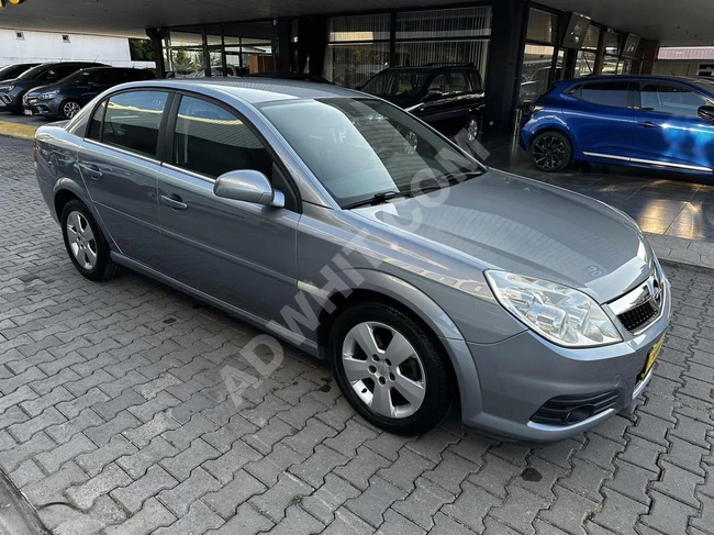 سيارة OPEL VECTRA 1.6 COMFORT موديل 2007 بمسافة 88 ألف كم