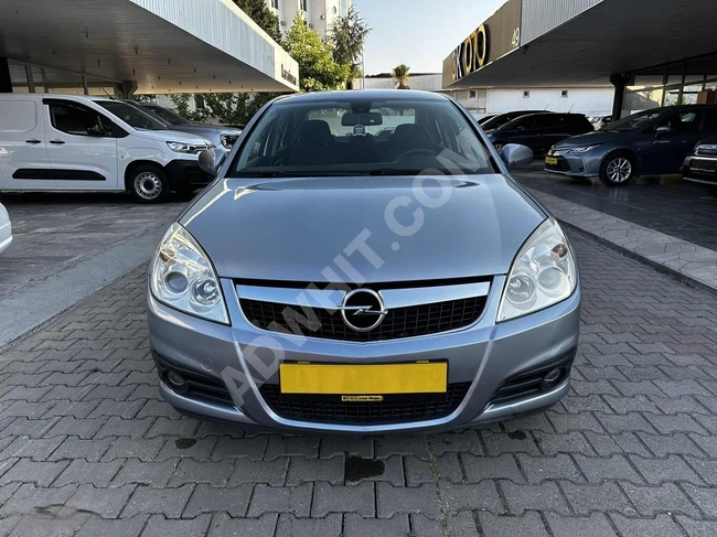 سيارة OPEL VECTRA 1.6 COMFORT موديل 2007 بمسافة 88 ألف كم