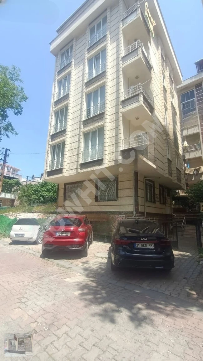 BAHÇELİEVLER CUMHURİYET MAH 1+1 SATILIK DAİRE