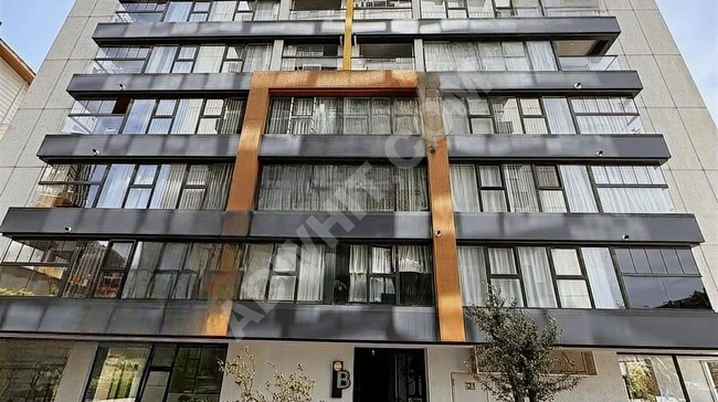 ÜMRANİYE BUYAKA AVM'YE YAKIN KAPALI OTOPARKLI SATILIK 1+1 DAİRE