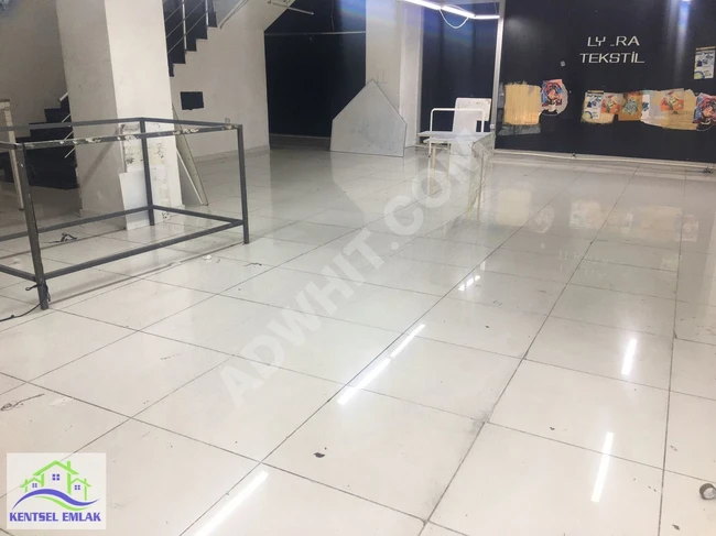 محل تجاري للإيجار بمدخل منتظم داخل مركز أعمال في شارع BAĞCILAR