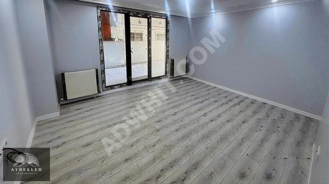 شقة جديدة 2+1 بمساحة 95 متر مربع، بدون مصاريف سند الملكية، مناسبة للحصول على قرض في SEFAKÖY GÜLTEPE