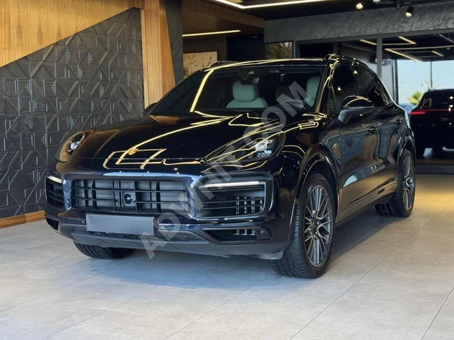 EDITION 2023 PORSCHE CAYENNE 3.0 E-HYBRID SOGUTMA-DISTRONIC
