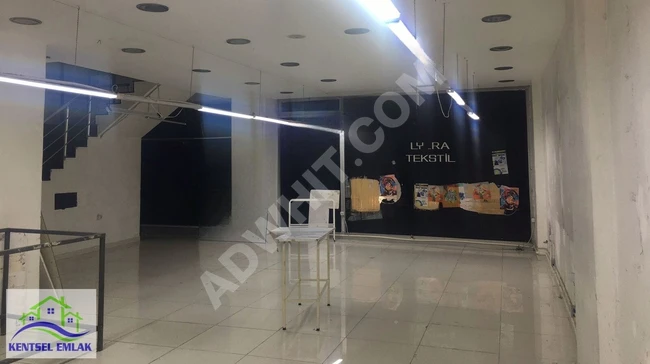 محل تجاري للإيجار بمدخل منتظم داخل مركز أعمال في شارع BAĞCILAR