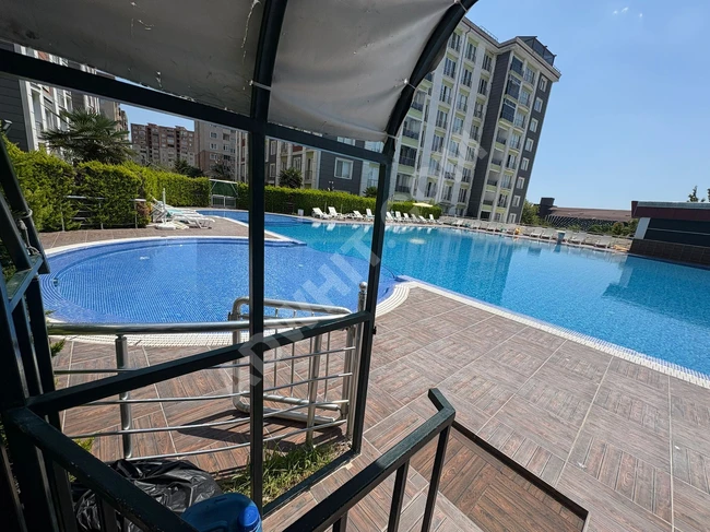 BEYLİKDÜZÜ ADNAN KAHVECİ LÜKS SİTE İÇİ KİRALIK 1+1 DAİRE