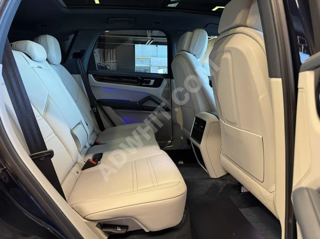 EDITION 2023 PORSCHE CAYENNE 3.0 E-HYBRID SOGUTMA-DISTRONIC
