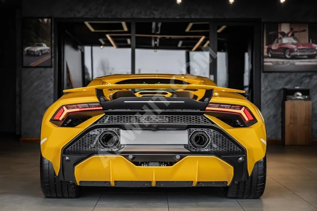 EDITION - 2024 LAMBORGHINI HURACAN TECNICA/GIALLO INTI