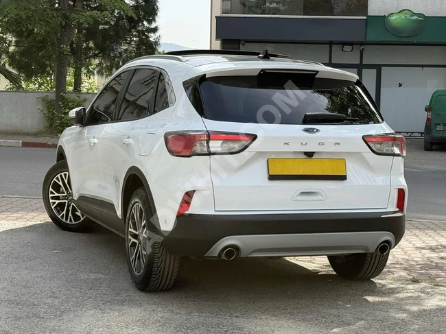 TİTAN MOTORS YETKİLİ SRVS BKMLI 69 BİN KM CAM TAVANLI FORD KUGA