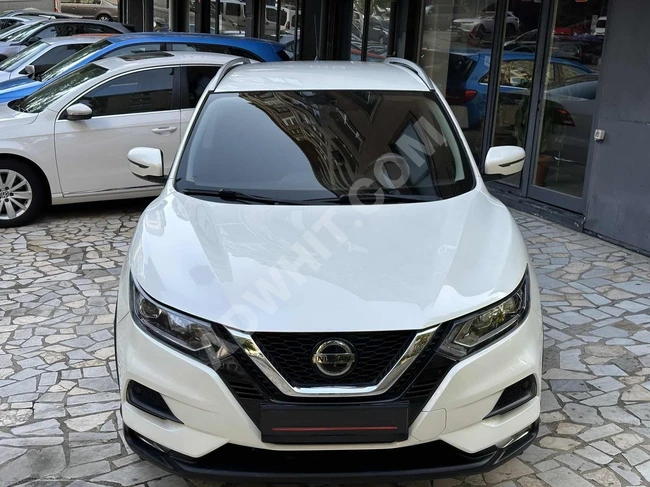 NISSAN QASHQAI 1.3 DIG car, model 2020, without faults or accidents.