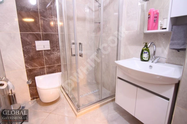 Opportunity, 1+0 apartment - 5 minutes away from TRUMP and public transportation, bills included.