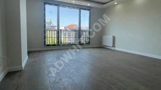 شقة دوبلكس بمساحة 185 متر مربع، 6+1، للبيع- بالطابق في مركز İstanbul Bahçelievler