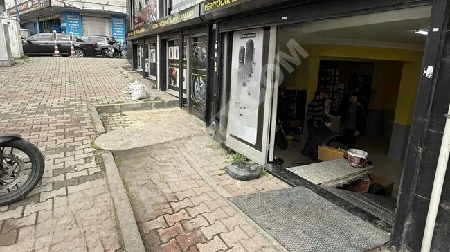 75. Yıl Mah. Cumhuriyet Caddesi Üzerinde Kiracılı 100 m² Dükkan