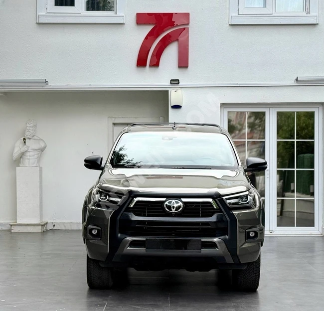 TÜRK AUTO 2023 TOYOTA HİLUX 4X4 INVİNCİBLE %20 KDV HATASIZ