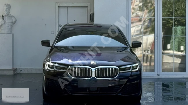 TÜRK AUTO 2023 BMW 5.20İ 50 TH YEAR M EDİTİON HATASIZ