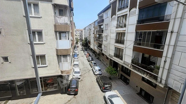 عاجل للبيع 3+1 في GAZİOSMANPAŞA يبعد عن ميدان دقيقة واحدة فقط.