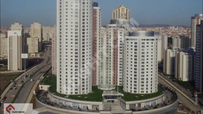 ATAŞEHİR AĞAOĞLU ANDROMEDA'DA SATILIK EŞYALI DENİZ MANZARALI 1+1