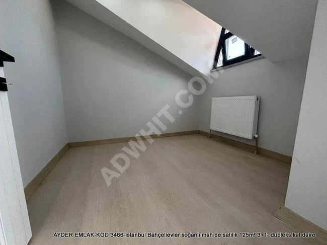 شقة دوبلكس للبيع بمساحة 125 متر مربع، 3+1، الطابق العلوي في İstanbul Bahçelievler حي Soğanlı