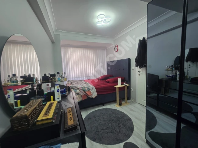 Bahçelievler Şirinevler Satılık 2+1 sıfır ara kat daire. VİZYON