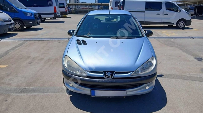 EMSALSİZ TEMİZLİKTE PEUGEOT 206 YARISI OEŞİN YARISI VADELİ