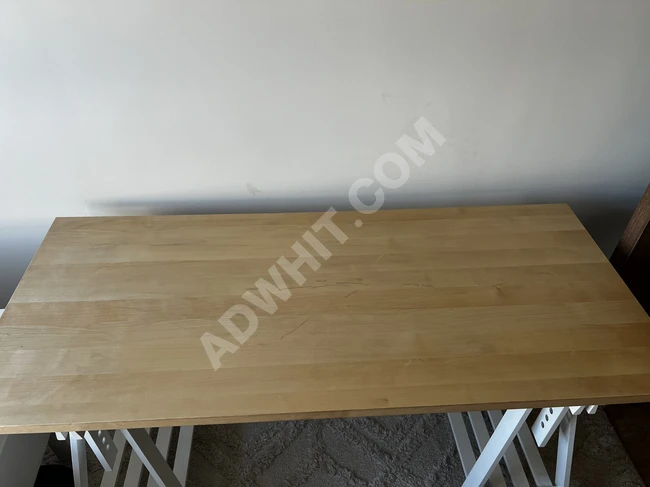 IKEA'dan çalışma masası