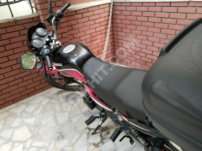 دراجة نارية من نوع Mondial 125 Super Boy للبيع