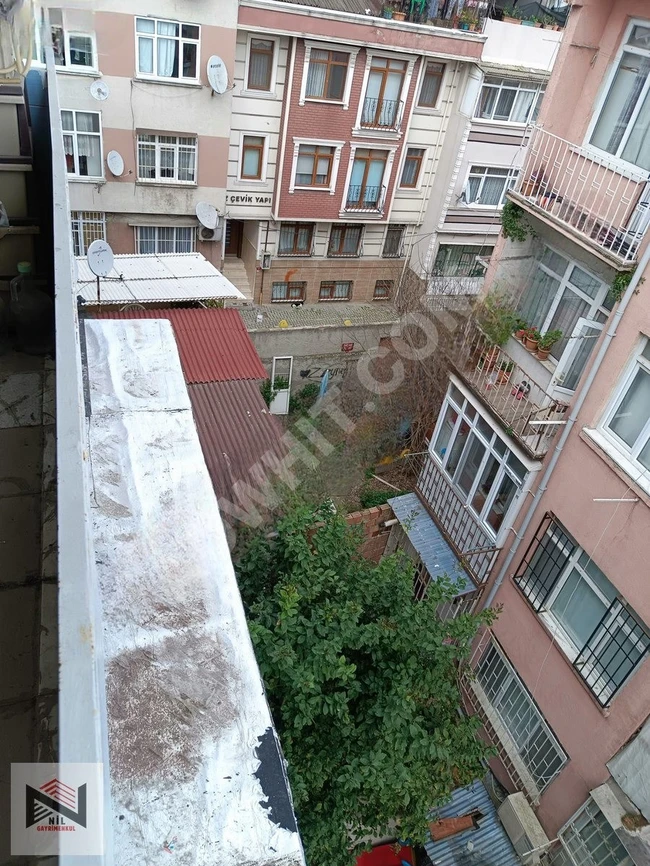 FATİH MEVLANAKAPIDA 1+1 EŞYALI DAİRE