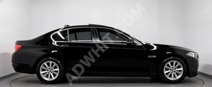 سيارة BMW 520İ + سقف زجاجي + تدفئة المقاعد + مرآة كهربائية + رؤية ليلية + أضواء LED
