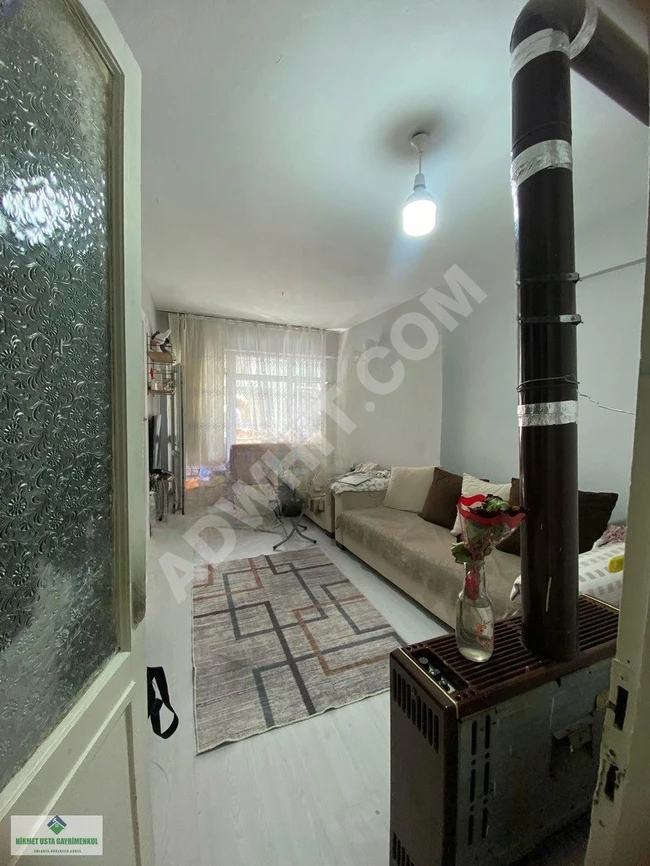 شقة بمساحة 75 متر مربع 2+1 الطابق الأول مناسب للاستثمار في GAZİOSMANPAŞA ŞEMSİPAŞA